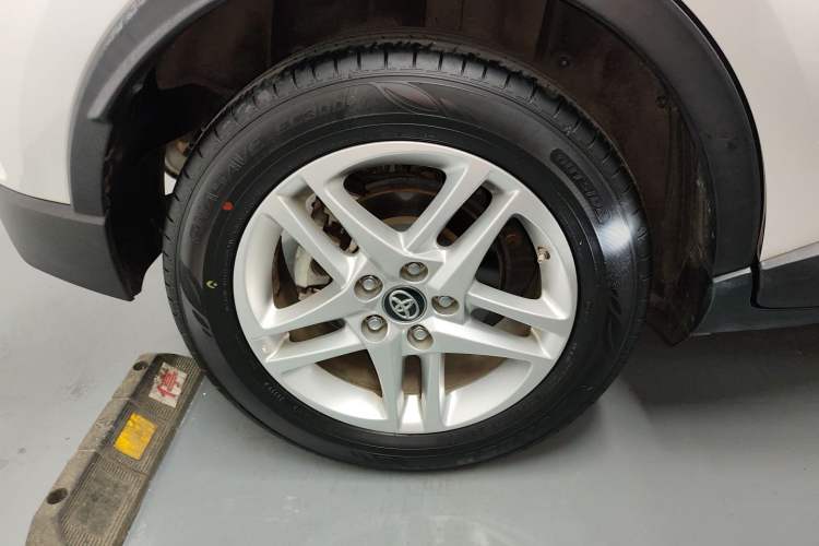 Used Toyota C-HR 2022 2.0L Leading Edition Exterior 8