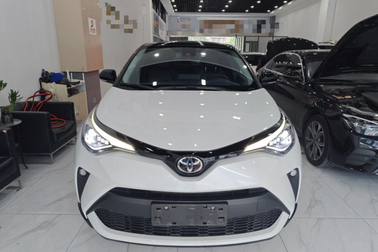 Used Toyota C-HR 2022 2.0L Leading Edition Front