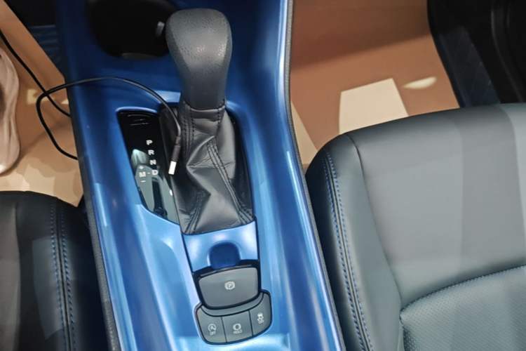 Used Toyota C-HR 2022 2.0L Leading Edition Gear Lever