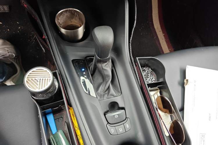 Used Toyota C-HR 2022 2.0L Leading Edition Gear Lever