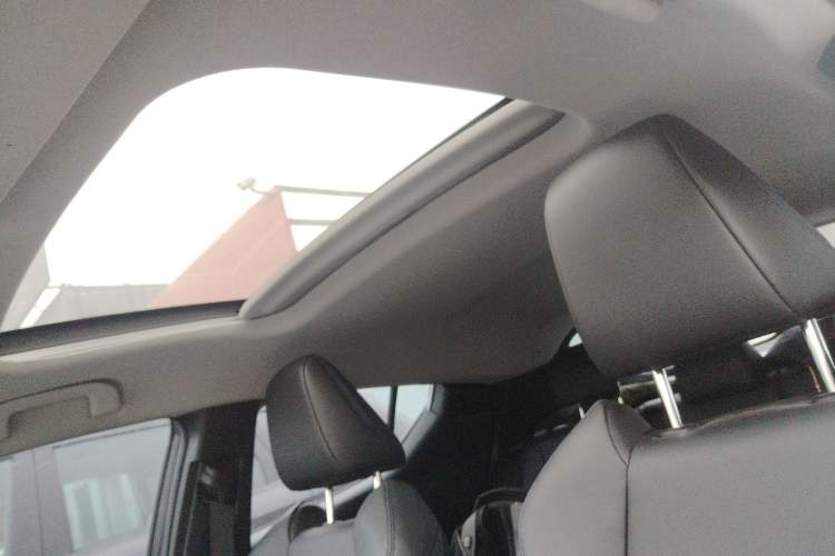 Used Toyota C-HR 2022 2.0L Leading Edition Headliner