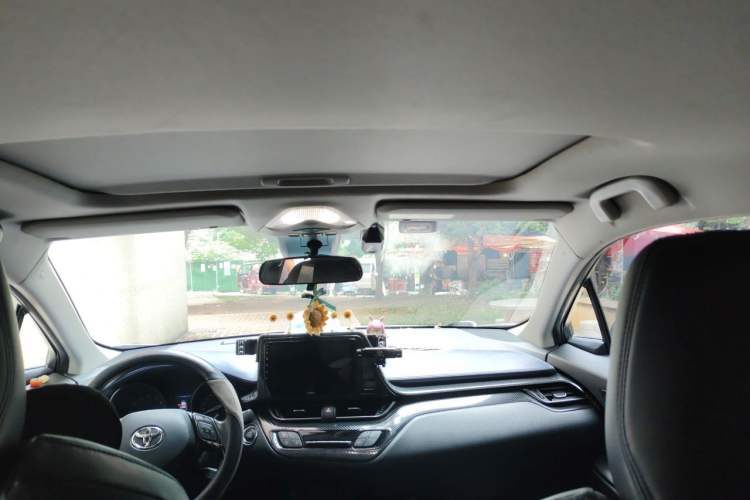 Used Toyota C-HR 2022 2.0L Leading Edition Headliner