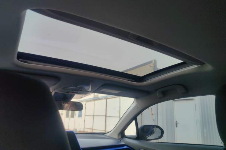 Used Toyota C-HR 2022 2.0L Comfort Edition Headliner