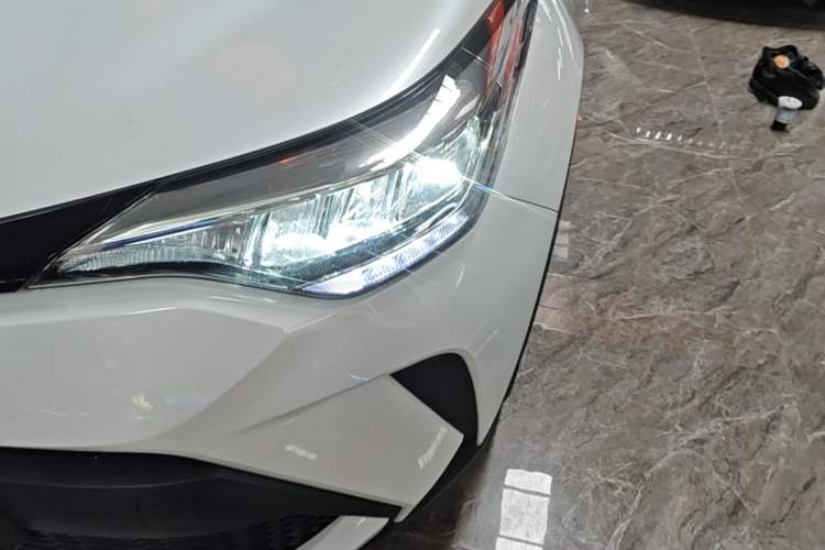 Used Toyota C-HR 2022 Dual-Motor 2.0L E-CVT Comfort Edition Left Front Headlight
