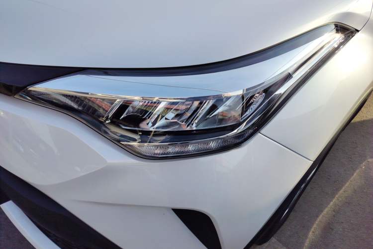 Used Toyota C-HR 2022 2.0L Comfort Edition Left Front Headlight