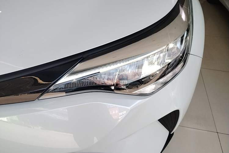 Used Toyota C-HR 2022 2.0L Comfort Edition Left Front Headlight