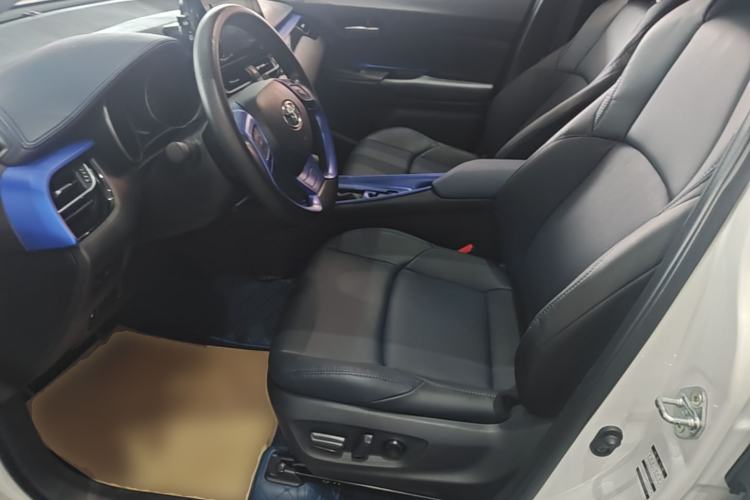 Used Toyota C-HR 2022 2.0L Leading Edition Left Front Seat