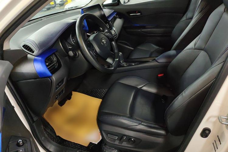 Used Toyota C-HR 2022 2.0L Leading Edition Left Front Seat