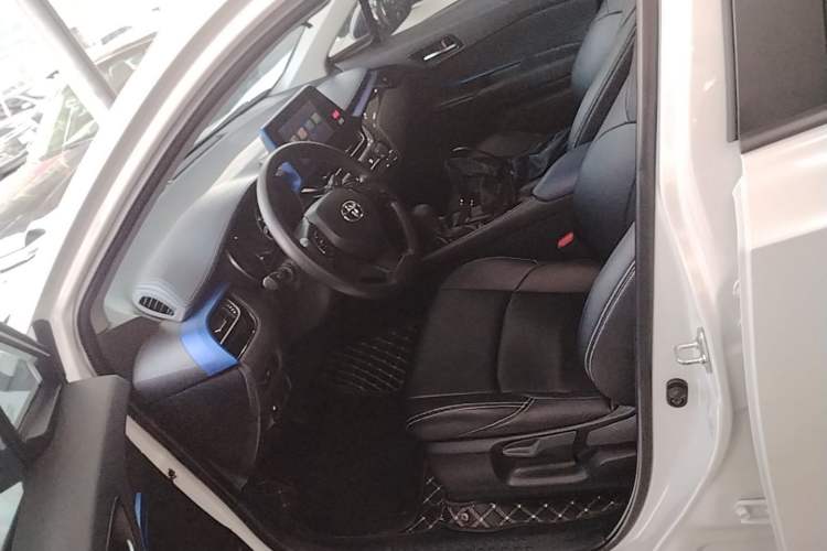 Used Toyota C-HR 2022 2.0L Comfort Edition Left Front Seat