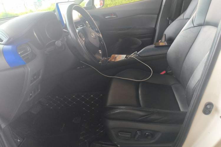 Used Toyota C-HR 2022 2.0L Leading Edition Left Front Seat