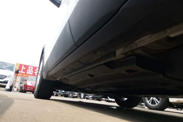 Used Toyota C-HR 2022 2.0L Comfort Edition Left Side Sill