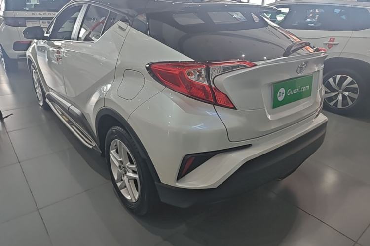 Used Toyota C-HR 2022 2.0L Leading Edition Rear Left 45 Deg