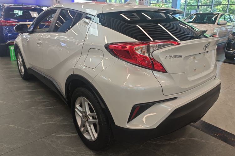 Used Toyota C-HR 2022 2.0L Leading Edition Rear Left 45 Deg