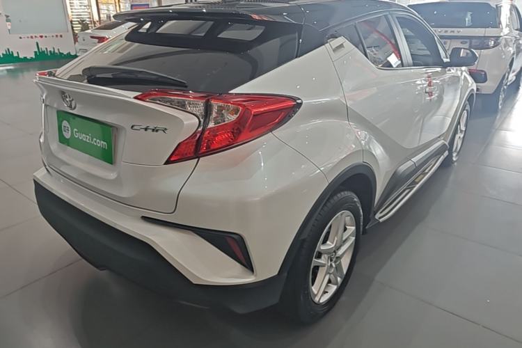 Used Toyota C-HR 2022 2.0L Leading Edition Rear Right 45 Deg