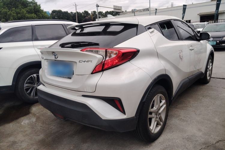 Used Toyota C-HR 2022 2.0L Leading Edition Rear Right 45 Deg
