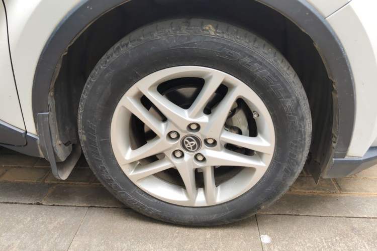Used Toyota C-HR 2022 2.0L Leading Edition Right Front Wheel Hub