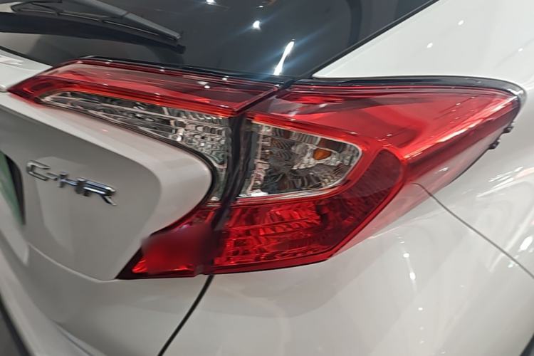 Used Toyota C-HR 2022 2.0L Leading Edition Right Rear Taillight