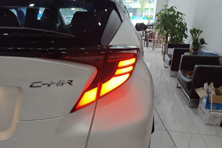 Used Toyota C-HR 2022 2.0L Leading Edition Right Rear Taillight
