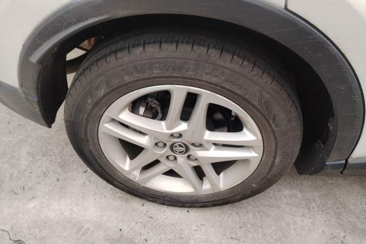 Used Toyota C-HR 2022 2.0L Leading Edition Right Rear Wheel Hub