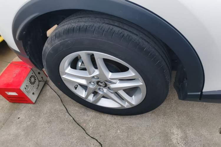 Used Toyota C-HR 2022 2.0L Comfort Edition Right Rear Wheel Hub