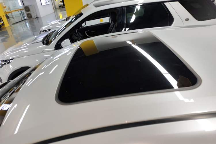 Used Toyota C-HR 2022 2.0L Leading Edition Roof