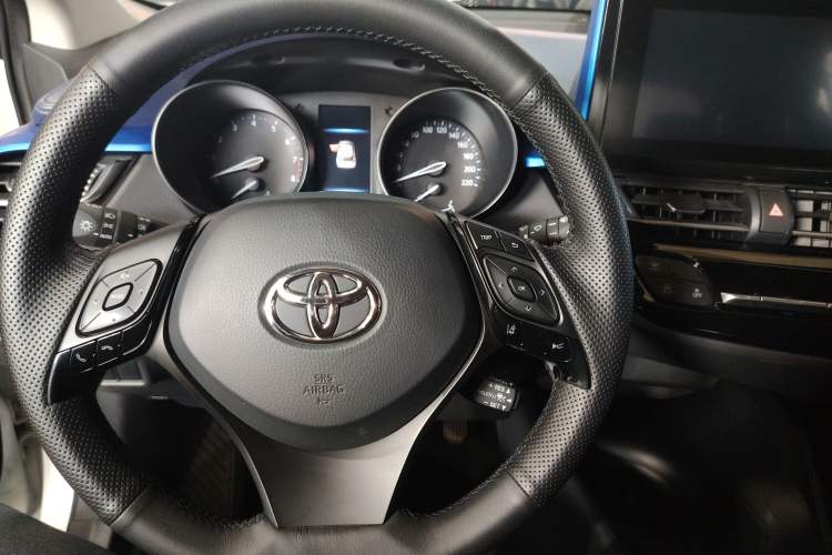 Used Toyota C-HR 2022 2.0L Comfort Edition Steering Wheel