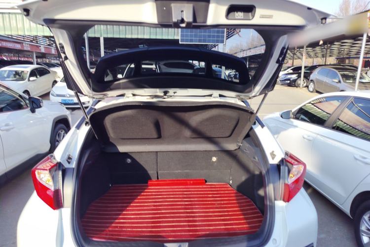 Used Toyota C-HR 2022 2.0L Comfort Edition Trunk