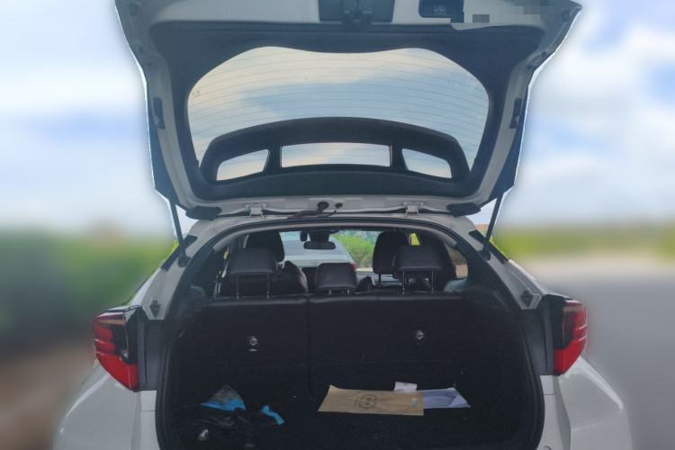 Used Toyota C-HR 2022 2.0L Leading Edition Trunk