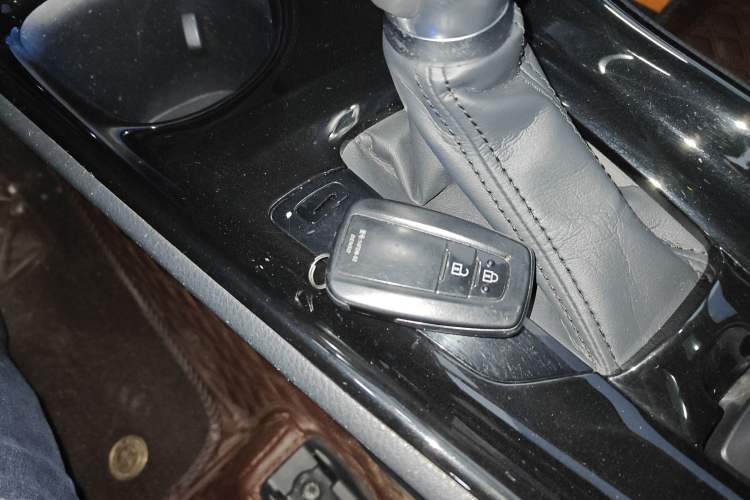 Used Toyota C-HR 2022 2.0L Leading Edition Vehicle Key