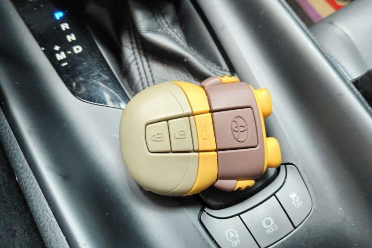 Used Toyota C-HR 2022 2.0L Leading Edition Vehicle Key