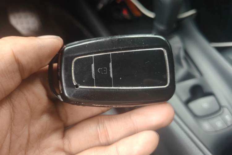 Used Toyota C-HR 2022 2.0L Leading Edition Vehicle Key