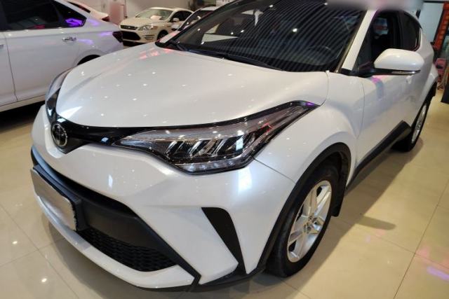 Toyota C-HR 2022 2.0L Leading Edition de segunda mano