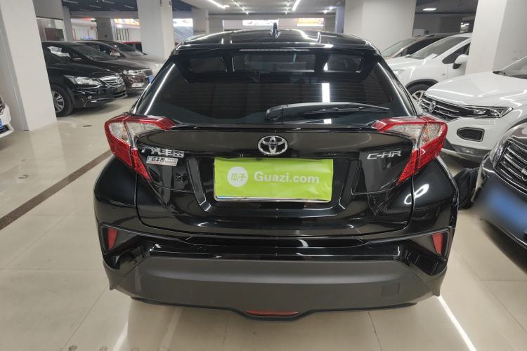 Used Toyota C-HR 2023 2.0L Leading Edition Exterior 4