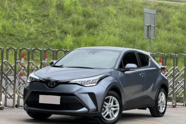 Used Toyota C-HR 2023 2.0L Leading Edition