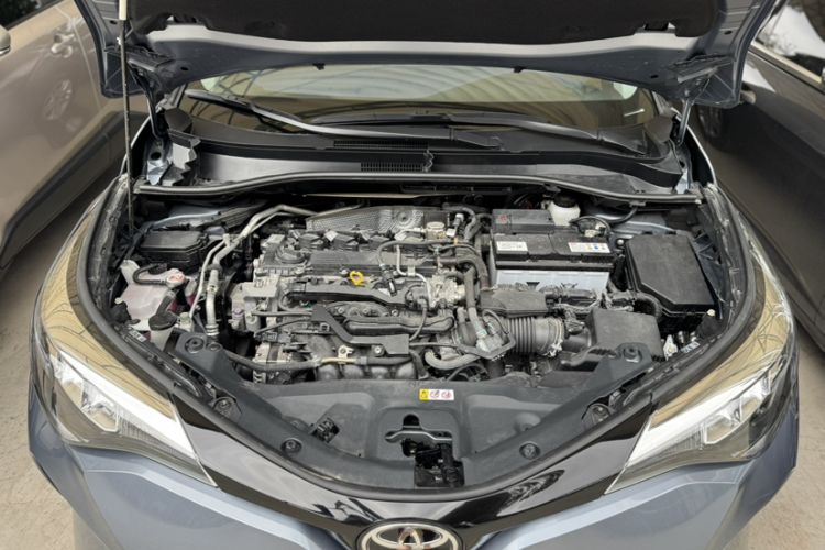 Used Toyota C-HR 2023 2.0L Leading Edition Engine Bay
