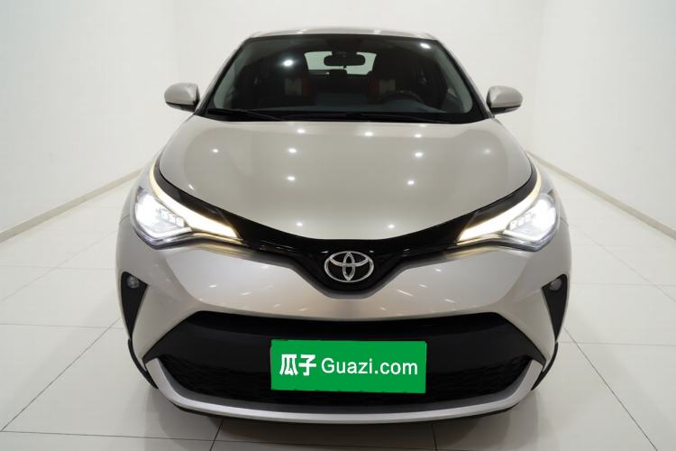 Used Toyota C-HR 2023 2.0L Luxury Edition Front