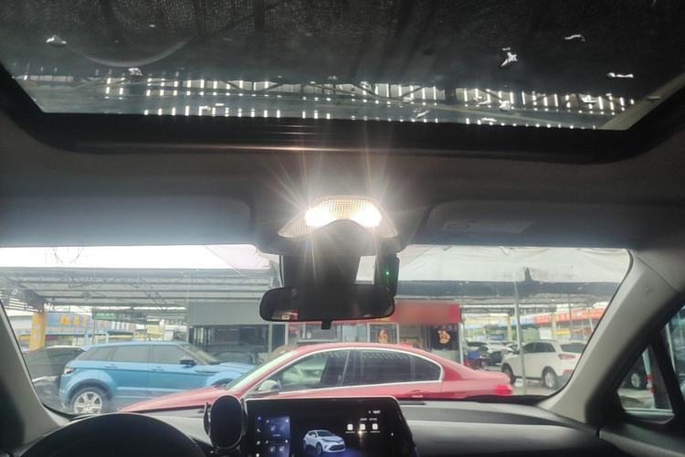 Used Toyota C-HR 2023 2.0L Luxury Edition Headliner