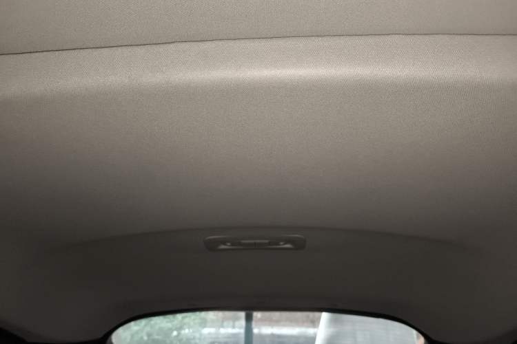 Used Toyota C-HR 2023 2.0L Smart Electric Hybrid Dual-Engine Comfort Version Headliner