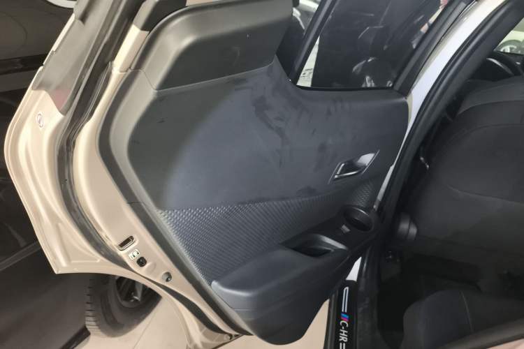 Used Toyota C-HR 2023 2.0L Smart Electric Hybrid Dual-Engine Comfort Version Left Rear Door Interior