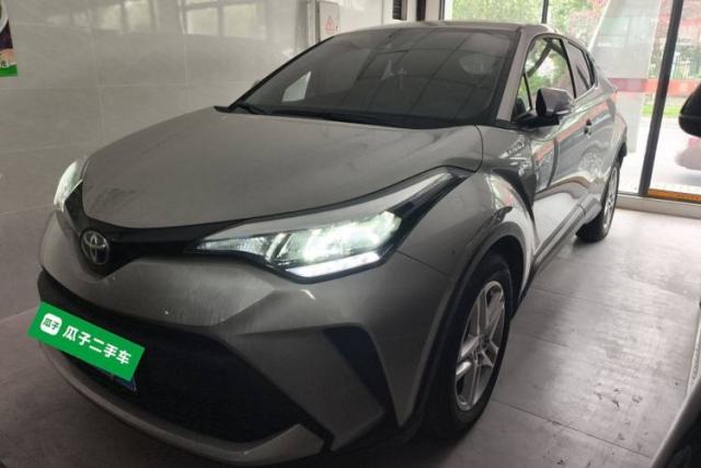 Used Toyota C-HR 2023 2.0L Smart Electric Hybrid Dual-Engine Comfort Version