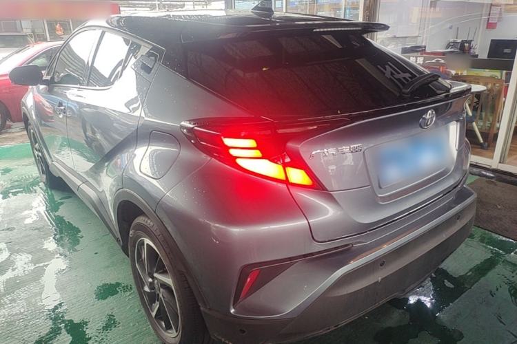 Used Toyota C-HR 2023 2.0L Luxury Edition Rear Left 45 Deg