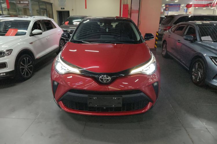 Used Toyota C-HR 2023 2.0L Luxury Edition Front