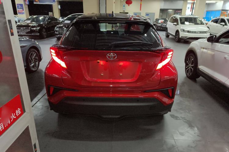 Used Toyota C-HR 2023 2.0L Luxury Edition Rear