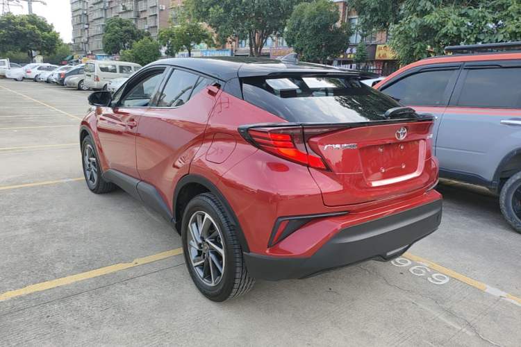 Used Toyota C-HR 2023 2.0L Luxury Edition Rear Left 45 Deg