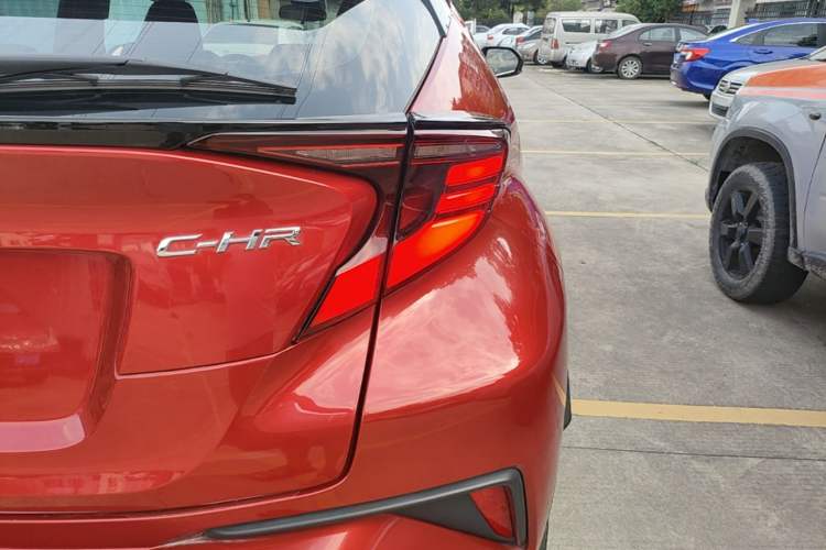 Used Toyota C-HR 2023 2.0L Luxury Edition Right Rear Taillight