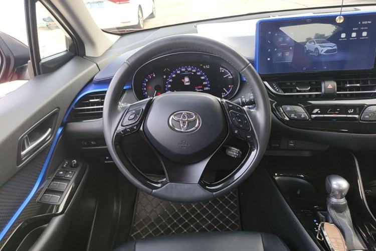 Used Toyota C-HR 2023 2.0L Luxury Edition Steering Wheel