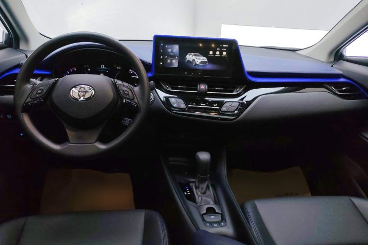 Used Toyota C-HR 2023 2.0L Leading Edition Center Console