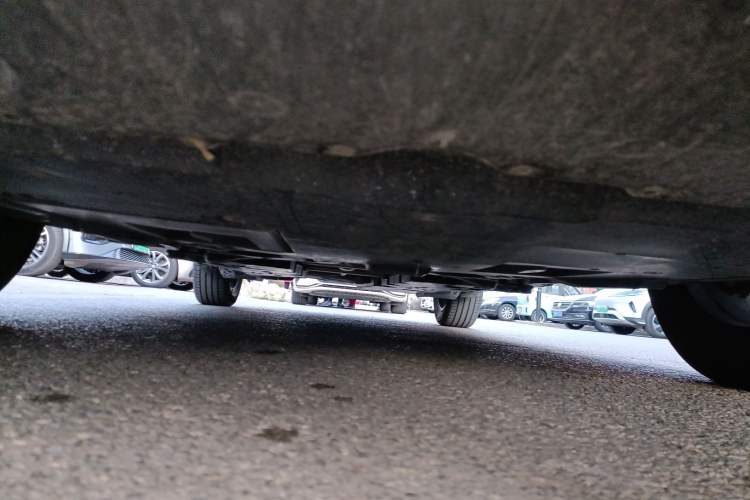 Used Toyota C-HR 2023 2.0L Luxury Edition Chassis Front