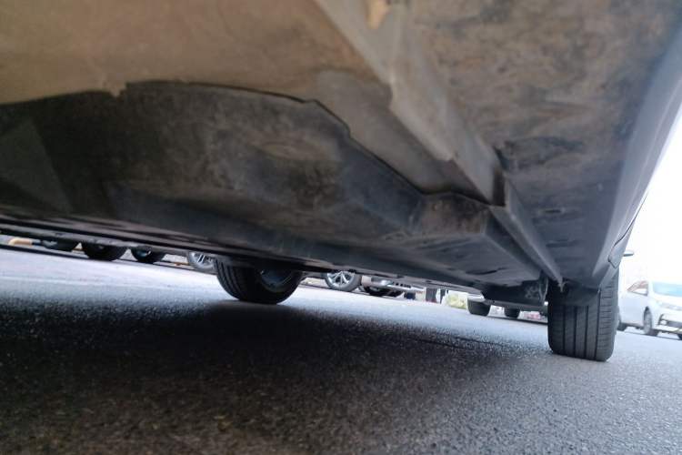 Used Toyota C-HR 2023 2.0L Luxury Edition Chassis Front Left