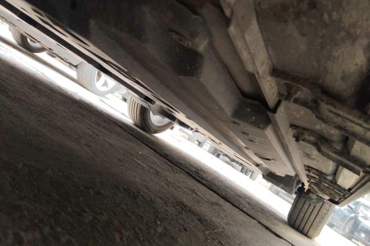 Used Toyota C-HR 2023 2.0L Comfort Edition Chassis Front Left